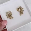 Caroline Svedbom Örhängen-Electra Earrings/Greige Combo