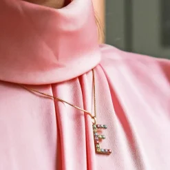 Caroline Svedbom Halsband-Letter Necklace E/Rainbow Combo