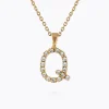 Caroline Svedbom Halsband-Mini Letter Necklace Q/Crystal